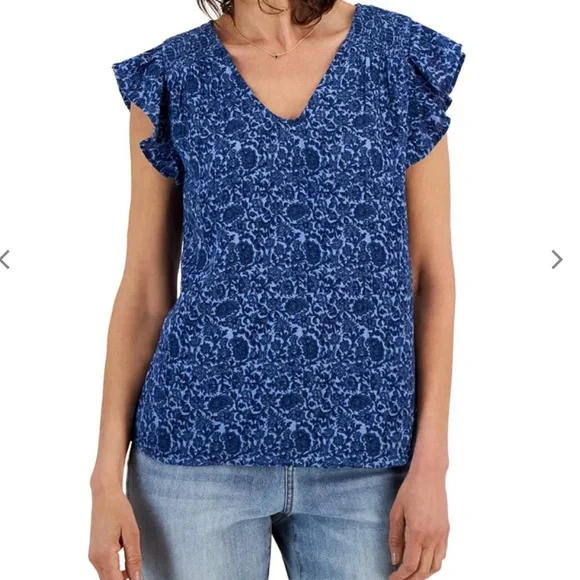 🌟HP🌟Style & Co. Gauze Flutter Sleeve Top - Picture 1 of 8